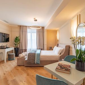 Trevi Imperial Suite 1